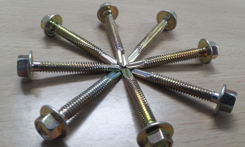 Vít bắn tôn tự khoan đầu lục giác